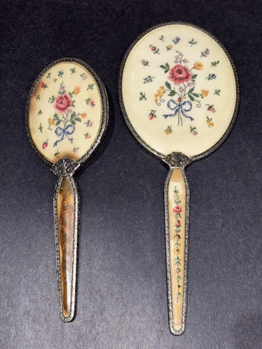 The Regent of London Vanity set – oval hair brush & mirror 1950’s